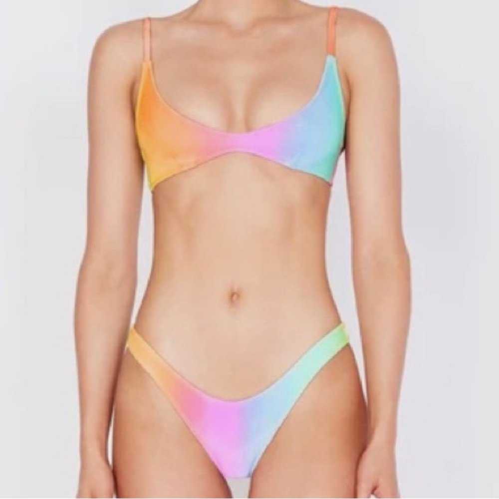 ISO TRIANGL MAIA BIKINI IN RAINBOW